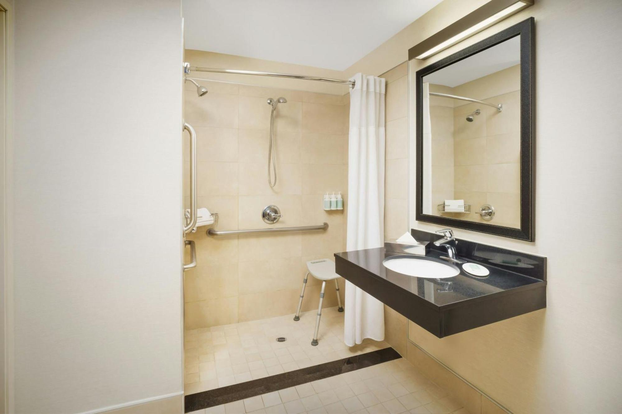 Fairfield By Marriott Inn & Suites Las Vegas Stadium Area מראה חיצוני תמונה